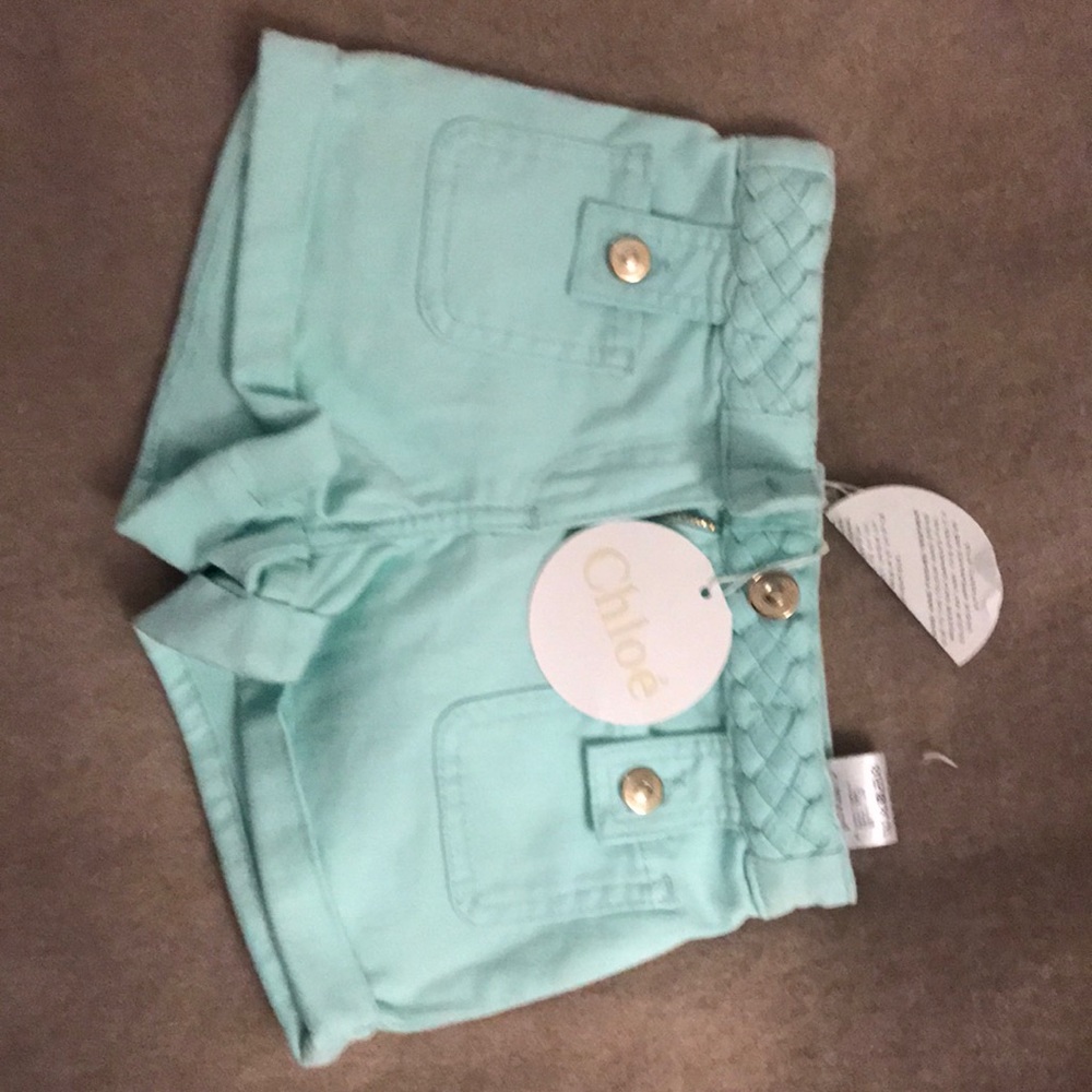 Girls size 5 shorts .